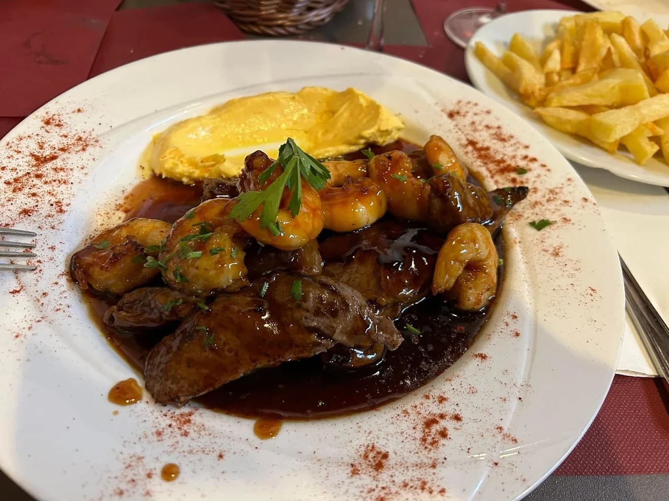 La Plaza Gastrobar — foto 1